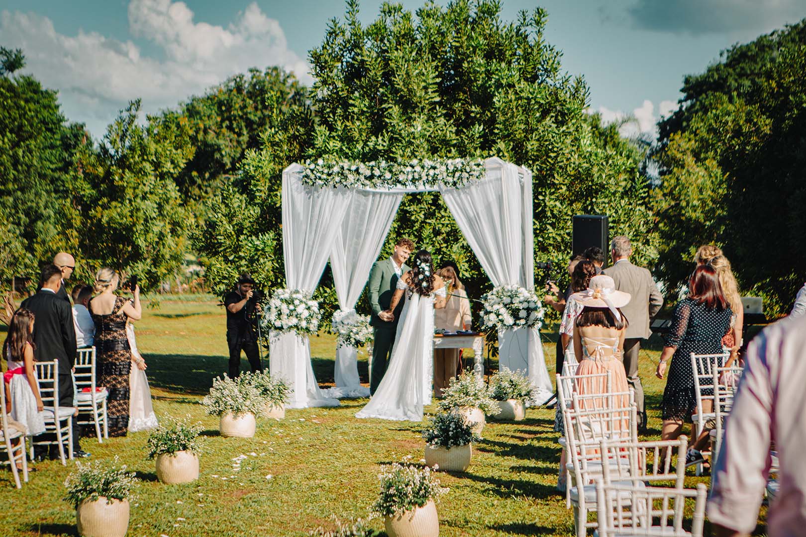 Sendero de Macadamias